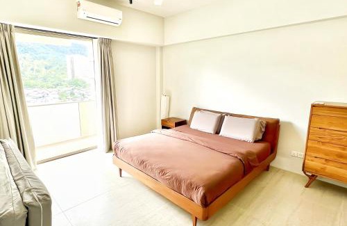 Batu Ferringhi Apartment | By The Sea Penang