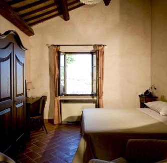 Montecalvo in Foglia House | Ca' Virginia Country House Wellness