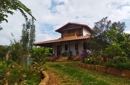 Barichara House | cabaña 3 palos