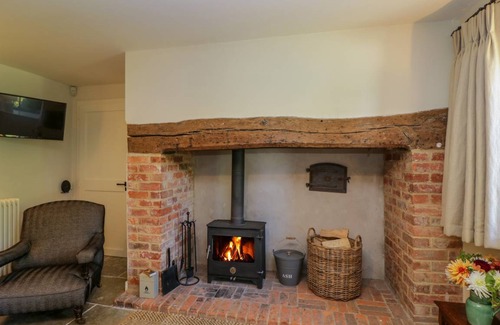 Broad Chalke Cottage | Cabin ∙ 1 bedroom ∙ 2 guests