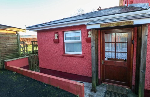 Banc-y-felin Cottage | Cabin ∙ 1 bedroom ∙ 2 guests