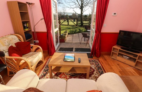 Banc-y-felin Cottage | Cabin ∙ 1 bedroom ∙ 2 guests