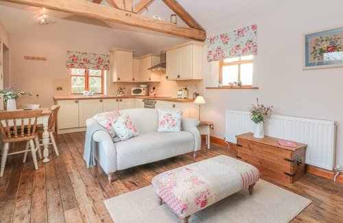 Bispham Green Cottage | Cabin ∙ 1 bedroom ∙ 2 guests