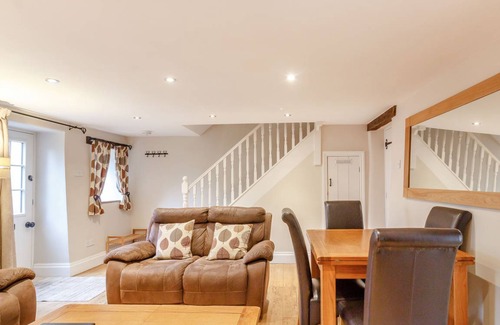 Stoney Middleton Cottage | Cabin ∙ 2 bedrooms ∙ 4 guests