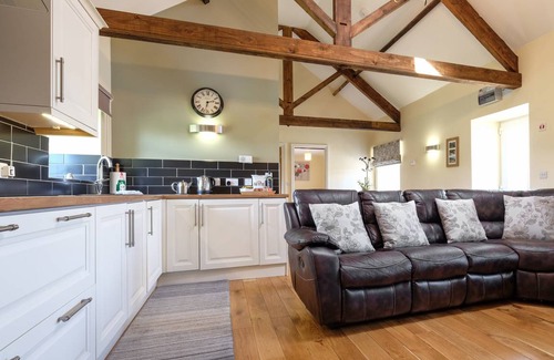 North Bitchburn Cottage | Cabin ∙ 2 bedrooms ∙ 4 guests