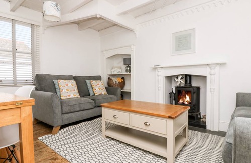 Mousehole Cottage | Cabin ∙ 2 bedrooms ∙ 4 guests