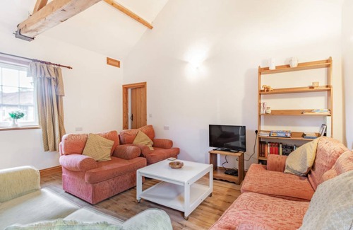 Saltmarshe Cottage | Cabin ∙ 2 bedrooms ∙ 6 guests