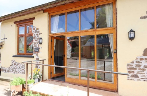 Christchurch Cottage | Cabin ∙ 2 bedrooms ∙ 4 guests