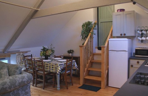 Michelcombe Cottage | Cabin ∙ 3 bedrooms ∙ 6 guests