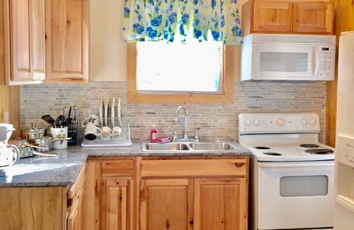 Onalaska Cabin | ♦️Cabin #3, Stairs to Waterfront, Lake Livingston, Onalaska. Texas