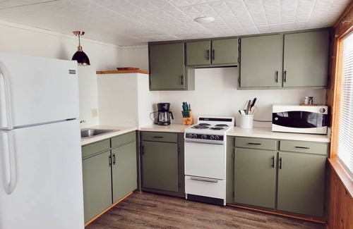 Nevis Resort | Cabin 5 | Heartland