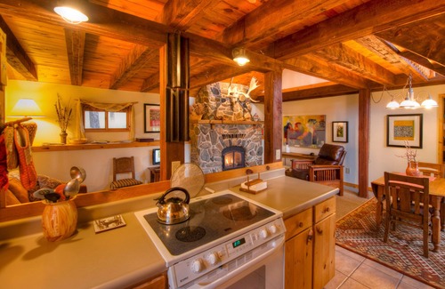 Deadwood Cabin | Cabin at Green Mountain – Rest & Relax – Mountain Magnificence