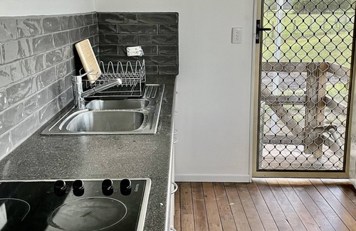 Maroochy River Cabin | Cabin in the dam paddock, 10 min to the beach.