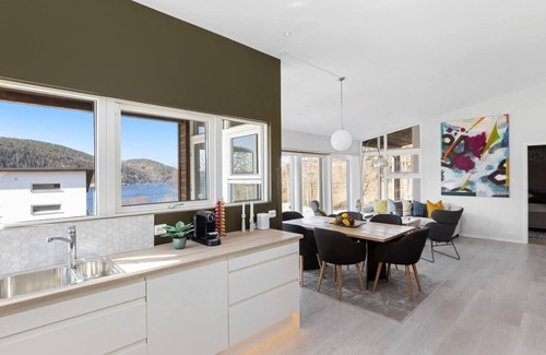 Frogn Cottage | Cabin Oslofjord -Sleeps14-SeaView-FamilyFriendly