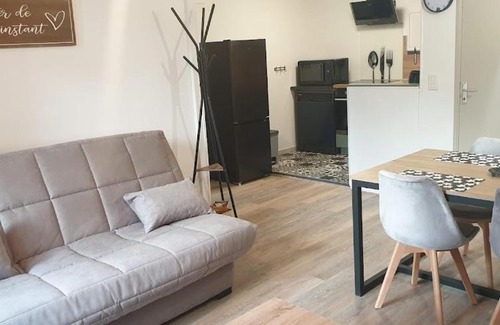 Vayrac Apartment | Cadurci 2 - Superbe appartement, climatisé avec balcon- Wifi