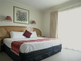 Cairns North Hotel | Cairns Sheridan Hotel