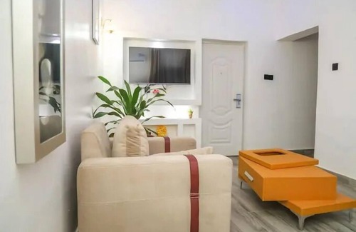 Orozo Apartment | Califorina Apartment