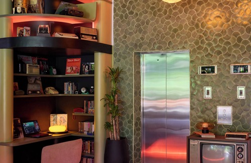 Zona Rosa Hotel | Calle Flora Botanic Hotel by Jalo