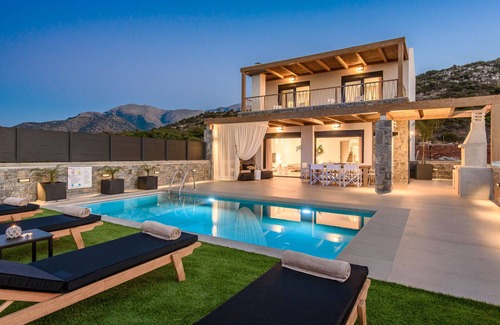 Sissi Villa | Calma Villa East