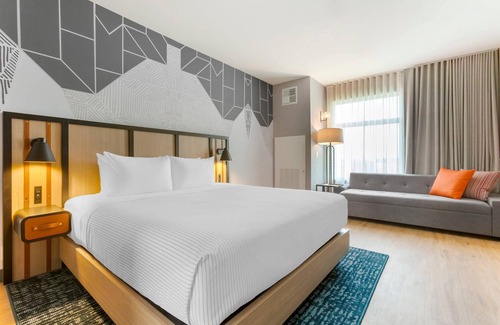 Spokane Hotel | Cambria Hotel Spokane Airport