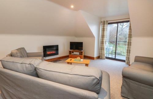Loch Tay House | Campbell