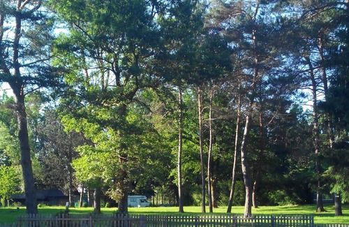 Palisse RV Rental | Camping Le Vianon