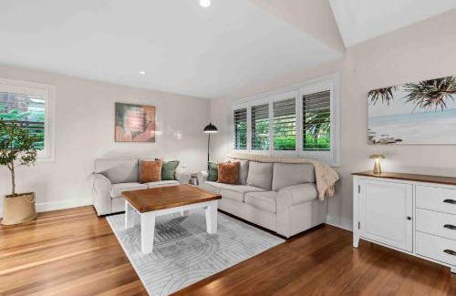Cams Wharf Villa | Cams Wharf Hideaway Raffertys Resort