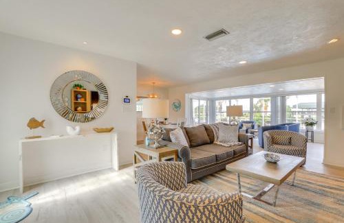 Bay Colony House | Canal-Front Haven Pool, Dock and Lanai in Palmetto