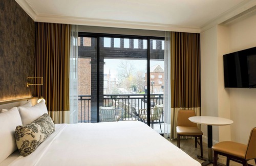 Georgetown Hotel | Canal House of Georgetown, a Tribute Portfolio Hotel