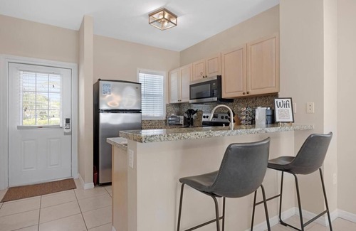 Marathon House | Canalside 2BR/2BA Villa 7036 with Jetted Spa Pool: the Marlin House at Village at Hawks Cay Villas