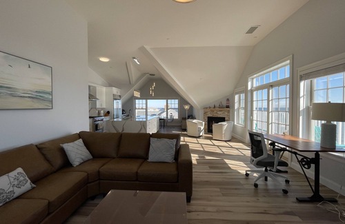 Dennis Port Condo | Cape Cod Oceanfront New Penthouse w Ocean View & Private Beach! [in Building B]