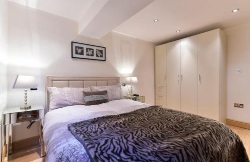 Earl's Court Apartment | Care Property London- Gloucester Road