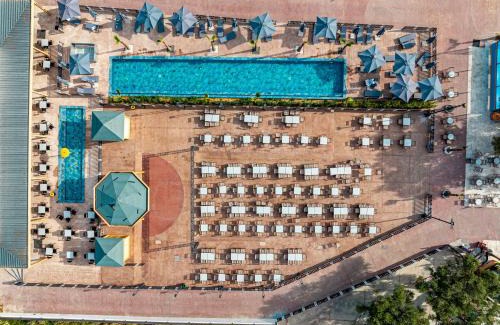 Neromilos Hotel | Caretta Paradise Resort & WaterPark