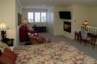 Northwest Carmel Hotel | Carmel Wayfarer Inn