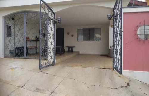 Vila Monteiro House | CASA 230 - Guest House