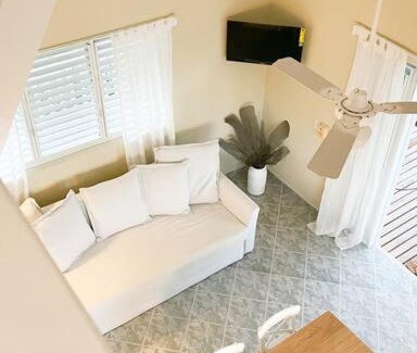 La Iglesia House | Casa Alegria Beach Cottage