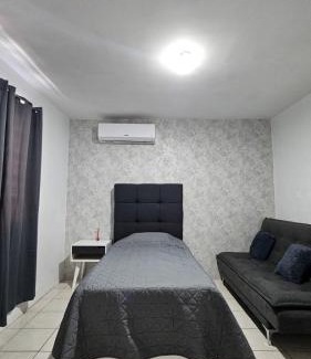 San Nicolas de los Garza House | casa Apodaca cerca del aeropuerto