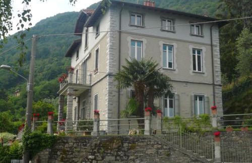 Limonta Apartment | Casa Beatrice