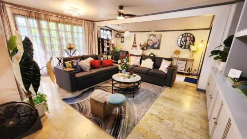 Taculing House | Casa Bella Bacolod