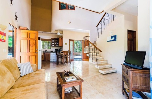 Junquillal House | Casa Bendita – 3BR + Loft Just Steps from the Beach