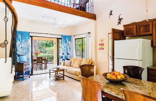 Junquillal House | Casa Bendita – 3BR + Loft Just Steps from the Beach