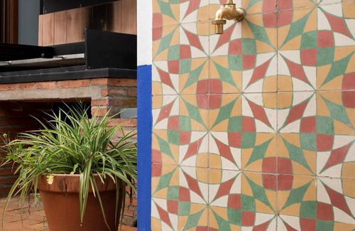 Camunas House | Casa Besana is an old farmhouse renovated in La Mancha toledana.