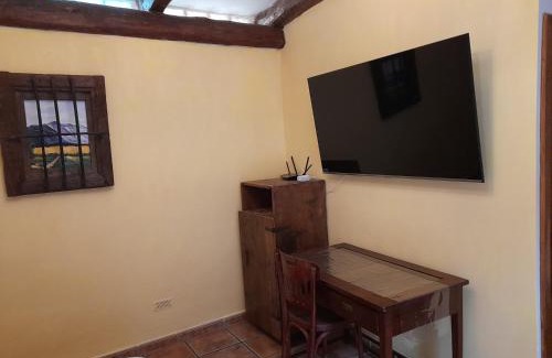 Alhama de Aragon House | Casa Blanca