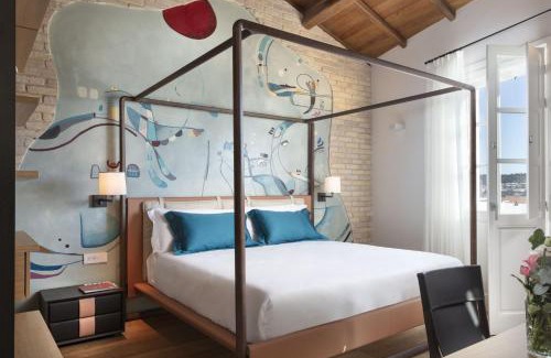 Marina District Hotel | Casa Clàt - Boutique Hotel