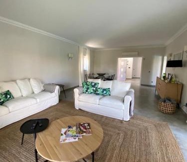 Gale Villa | Casa Corais