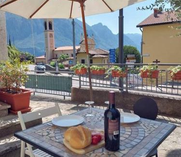Riva di Solto Apartment | Casa Elly