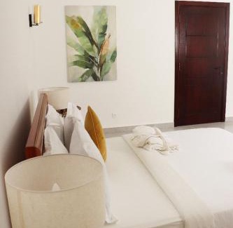 Pointe-Noire Villa | Casa Luna - Villa Mango