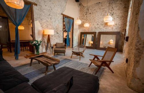 Centro Villa | Casa Mandarina downtown with pool