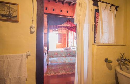 Requena House | Casa Museo RAKKANA - En el Centro de Requena