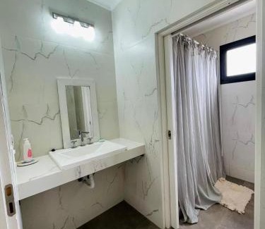 Suipacha House | Casa Quinta en Suipacha